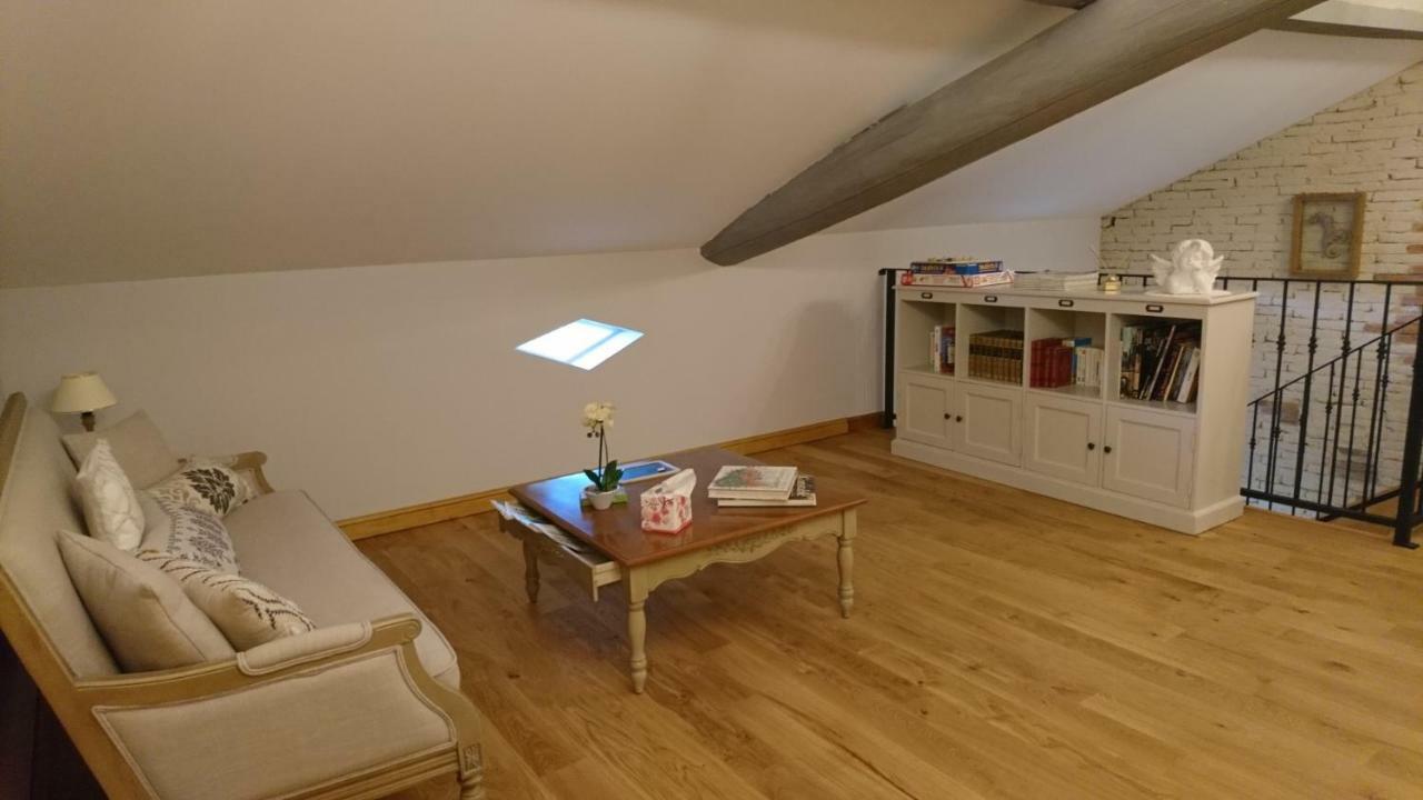 Le Clos Du Cedre Launac Dış mekan fotoğraf