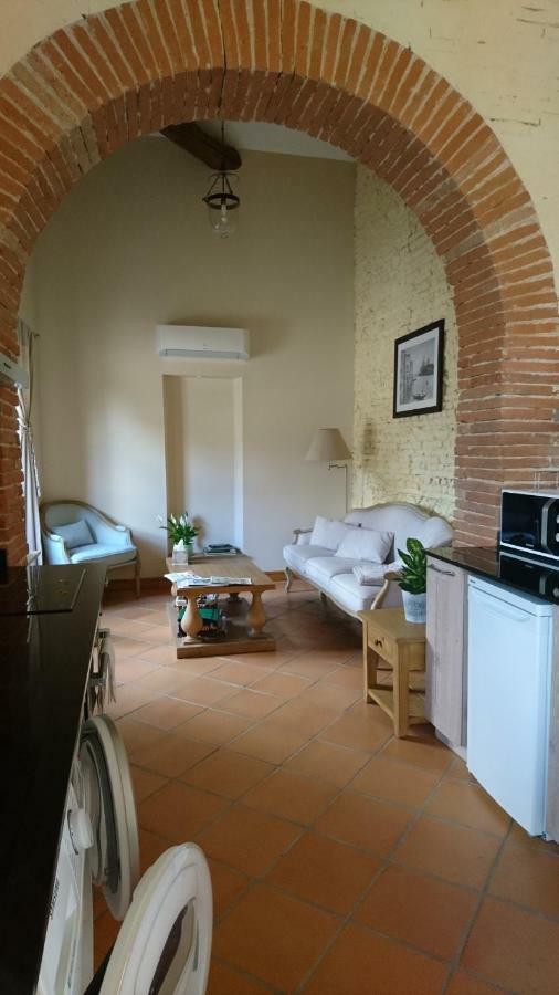 Le Clos Du Cedre Launac Dış mekan fotoğraf